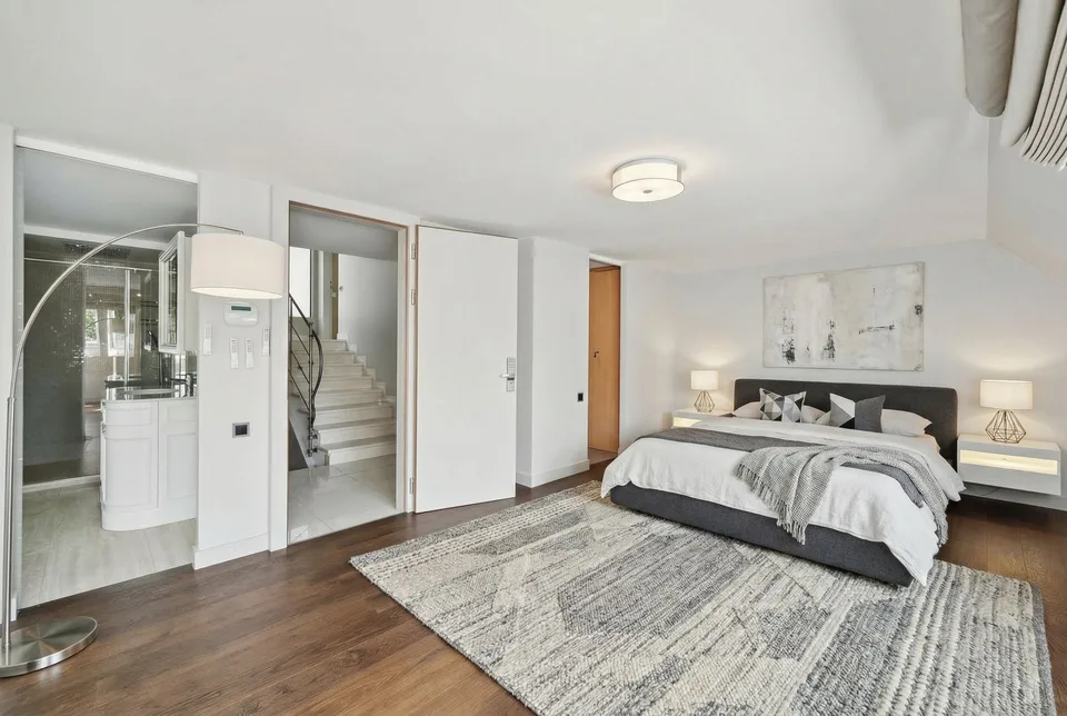 Luxurious triplex