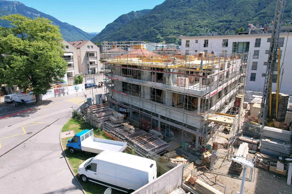 Nuovo spazioso appartamento con grande terrazza