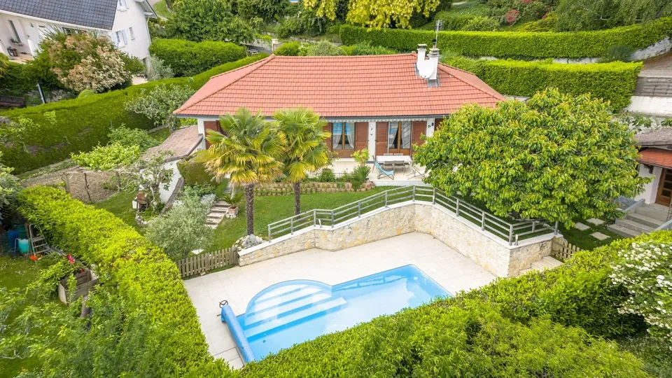 Belle villa familiale de 152 m² à Challex avec piscine