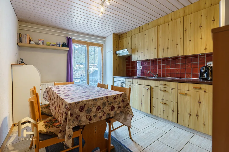 Charmantes Restaurations-Objekt: Einfamilienhaus in Leuk-Stadt