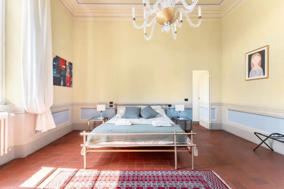 TOSCANA – Villa storica in zona collinare a 4 km da Lucca + terreno 3,3 ettari uliveto e vigneto – foto 8 di 18