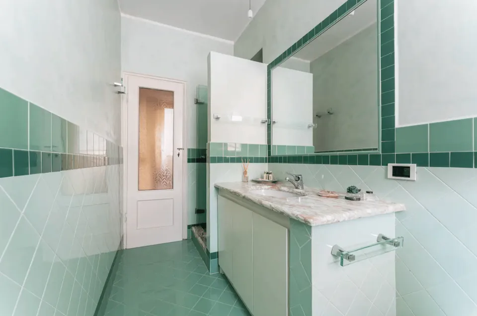 TOSCANA – Villa storica in zona collinare a 4 km da Lucca + terreno 3,3 ettari uliveto e vigneto – foto 9 di 18