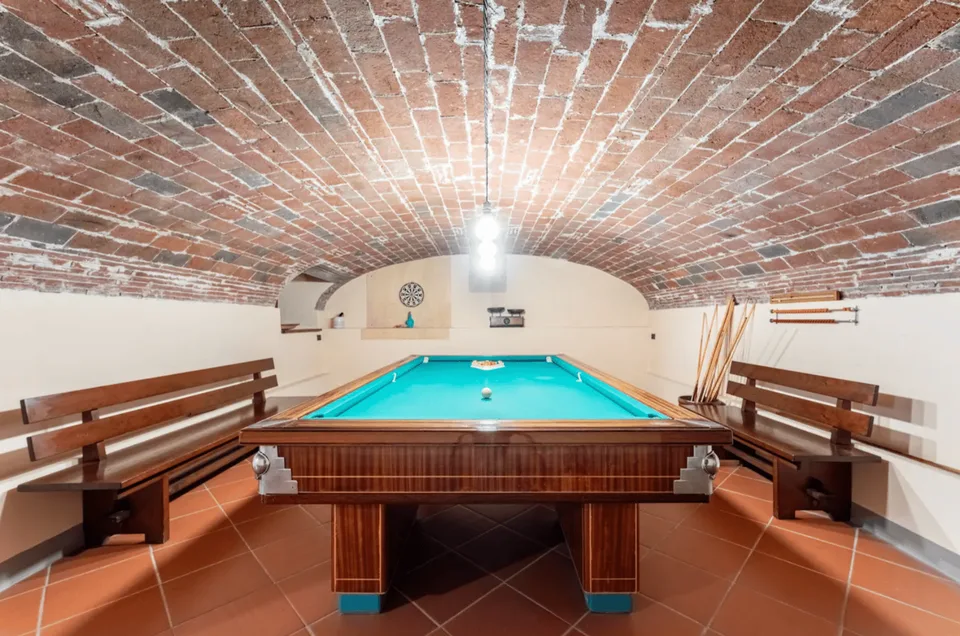 TOSCANA – Villa storica in zona collinare a 4 km da Lucca + terreno 3,3 ettari uliveto e vigneto – foto 14 di 18