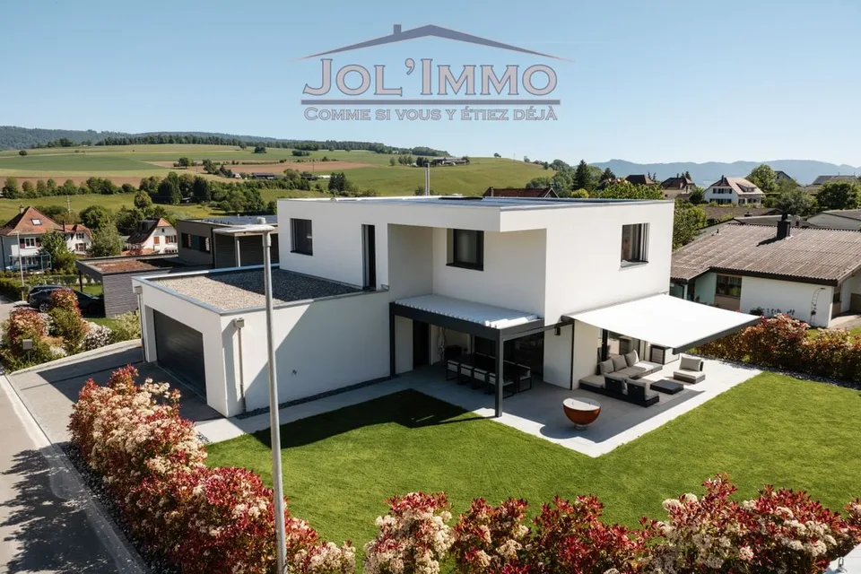 Villa de Luxe à Courfaivre de 5.5 Pièces