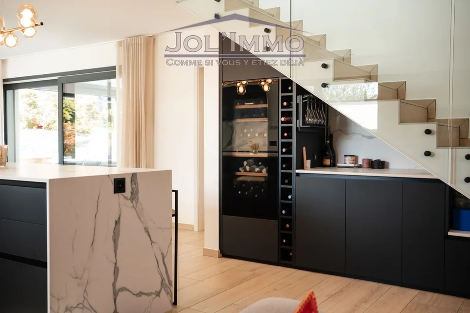 Luxuriöse 5.5-Zimmer-Villa in Courfaivre
