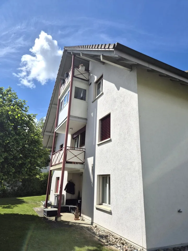 Willkommen in Sarmenstorf! Grosszügige 6 ½ Maisonette-Wohnung