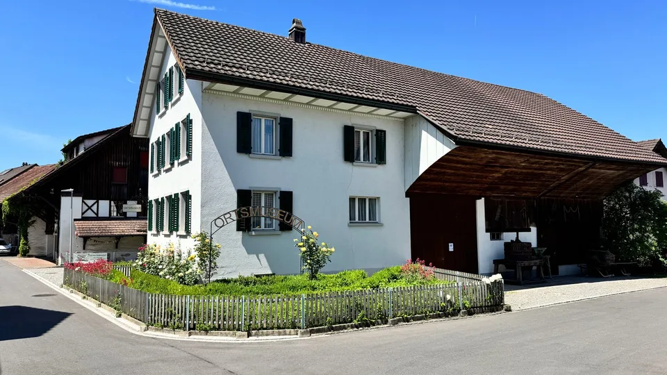 WALTPARK - Einzigartiger Grundriss wird durch riesigen Balkon ergänzt – Foto 13 von 17