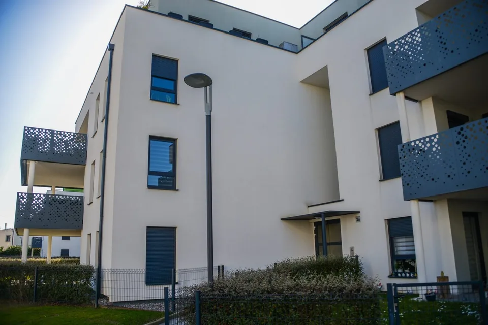 Appartement moderne de 3 pièces avec balcon à Sierentz