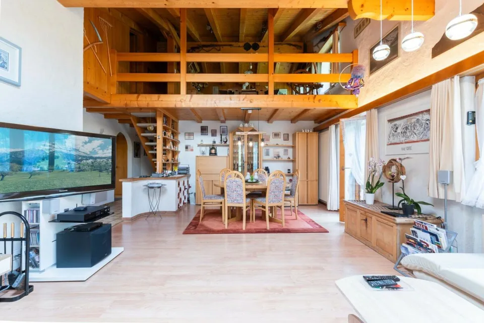 Grosszügige 5-Zimmer-Dachgeschosswohnung im Chalet Granit – Foto 8 von 23