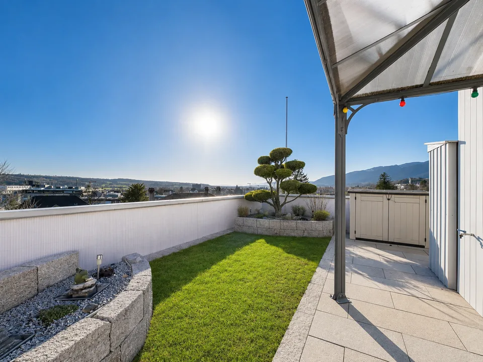 Appartamento attico esclusivo in una zona residenziale molto richiesta a Solothurn