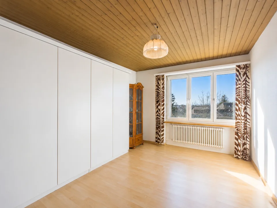 Exclusive penthouse apartment in a sought-after residential area in Solothurn – photo 15 of 17