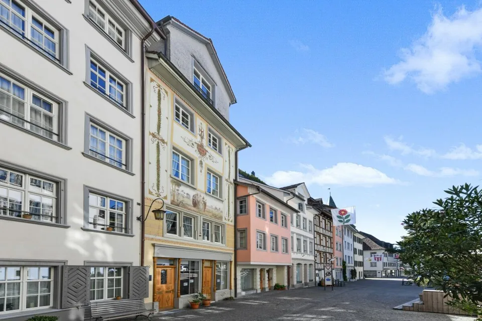 Charme trifft Weitsicht - einzigartige Maisonette-Dachwohnung im Herzen von Wil SG – Foto 29 von 30