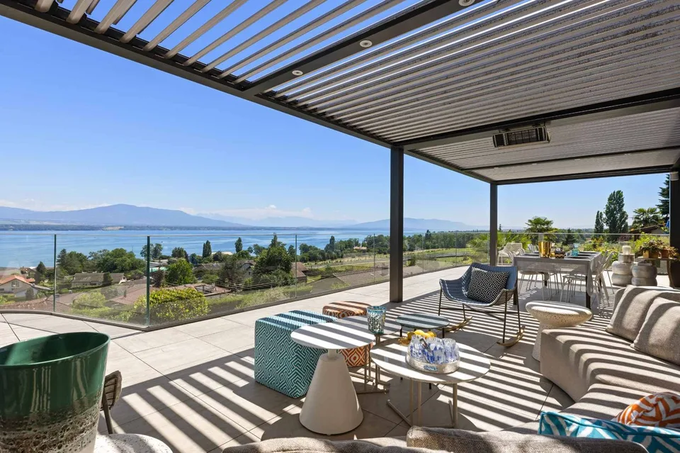 Villa d'eccezione con vista spettacolare sul Lago di Ginevra