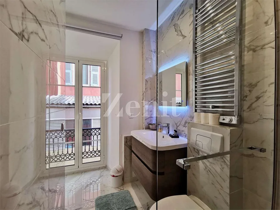 Porto di Nizza 3,5 locali di lusso – foto 6 di 6