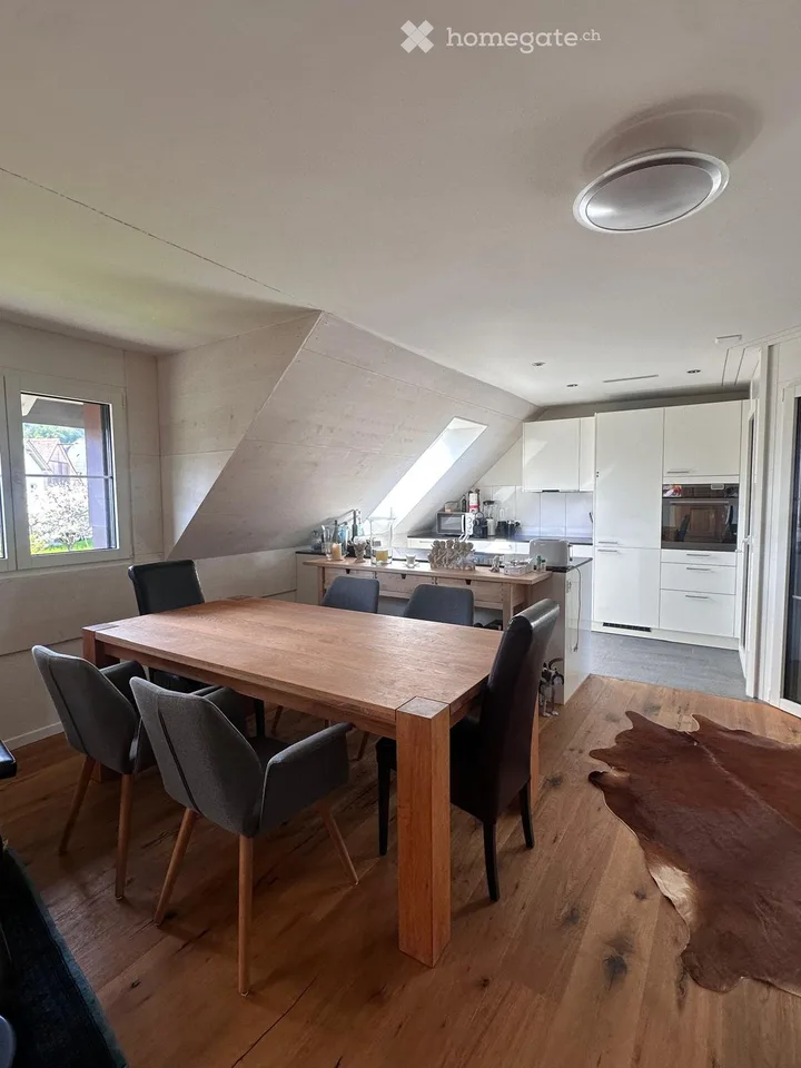 Appartement 3.5 pièces avec balcon et place de parking en garage