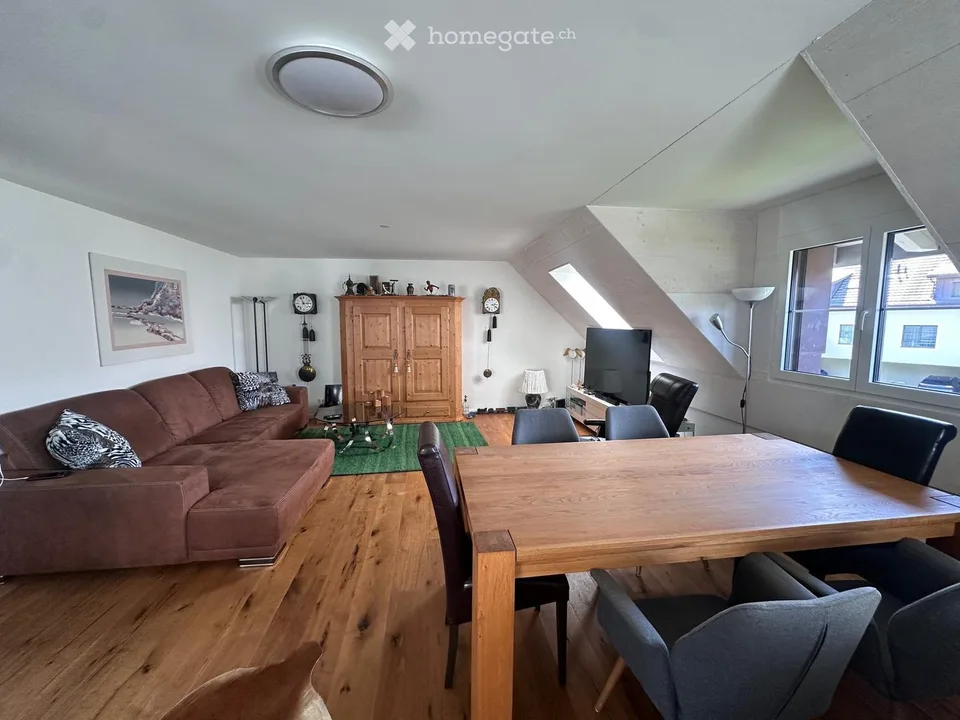 Appartement 3.5 pièces avec balcon et place de parking en garage