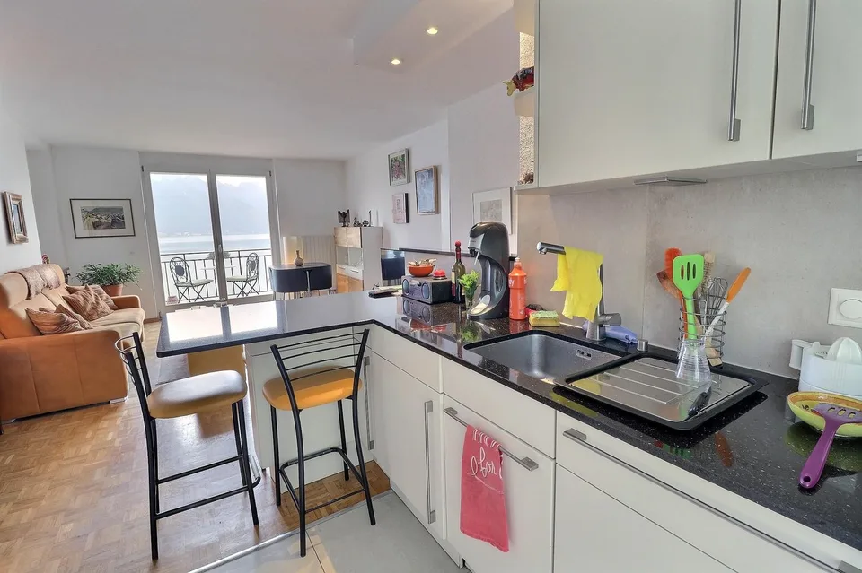 Schönes Appartement in Barter besetzt ohne Miete mit außergewöhnlichem Blick auf den See in Territet (VD)