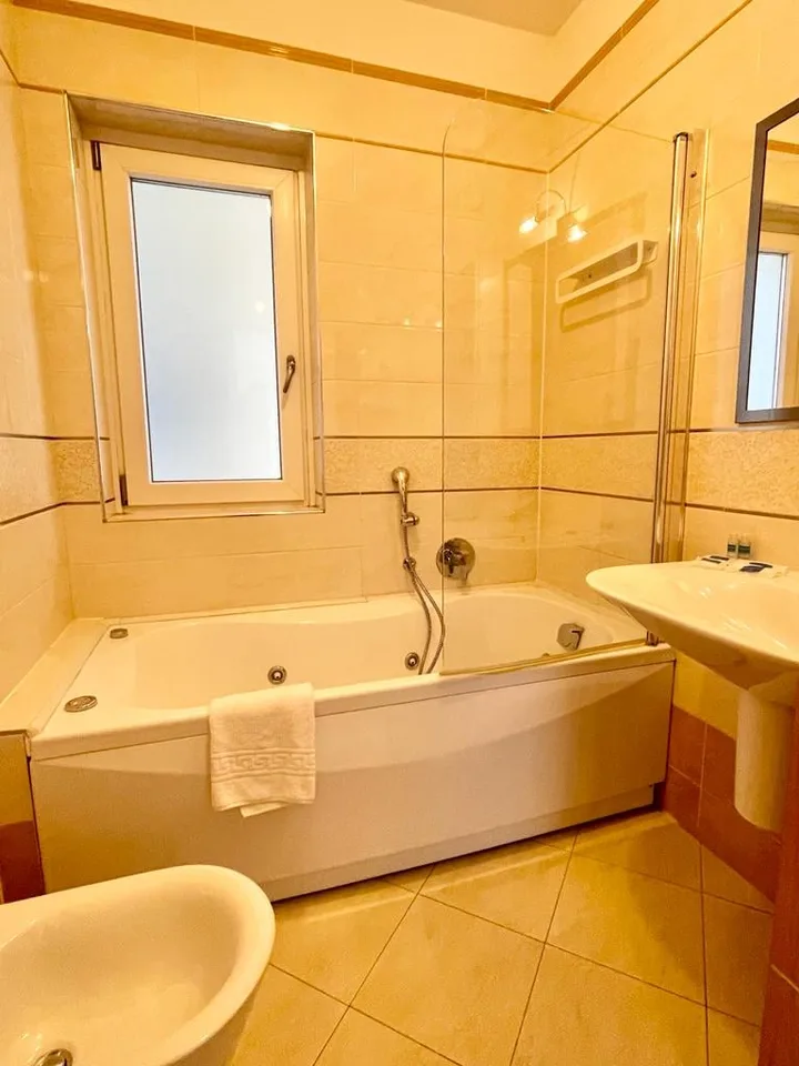 Appartement 3.5 pièces dans le quartier de Cassarate – photo 8 sur 13