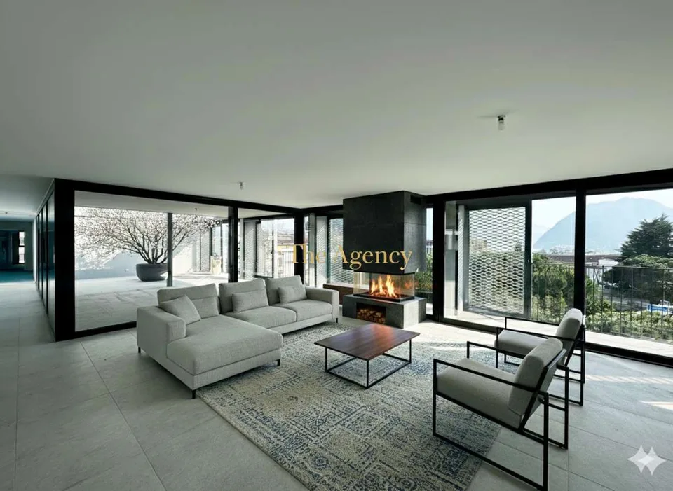 Splendido attico panoramico con ampio terrazzo