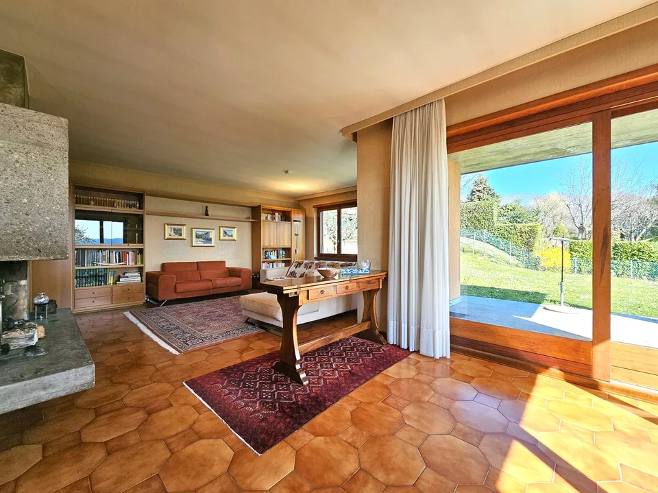 Castel San Pietro Corteglia: wichtiges Einfamilienhaus mit dominierendem Blick auf die Hügel