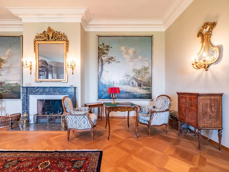 Vivere da re: villa di campagna con area edificabile – foto 8 di 13