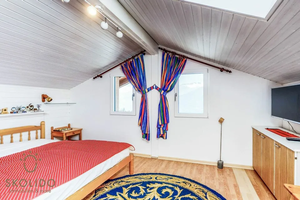 Gepflegtes und modernisiertes Chalet mit Einliegerwohnung und Traumausblick – Foto 17 von 30