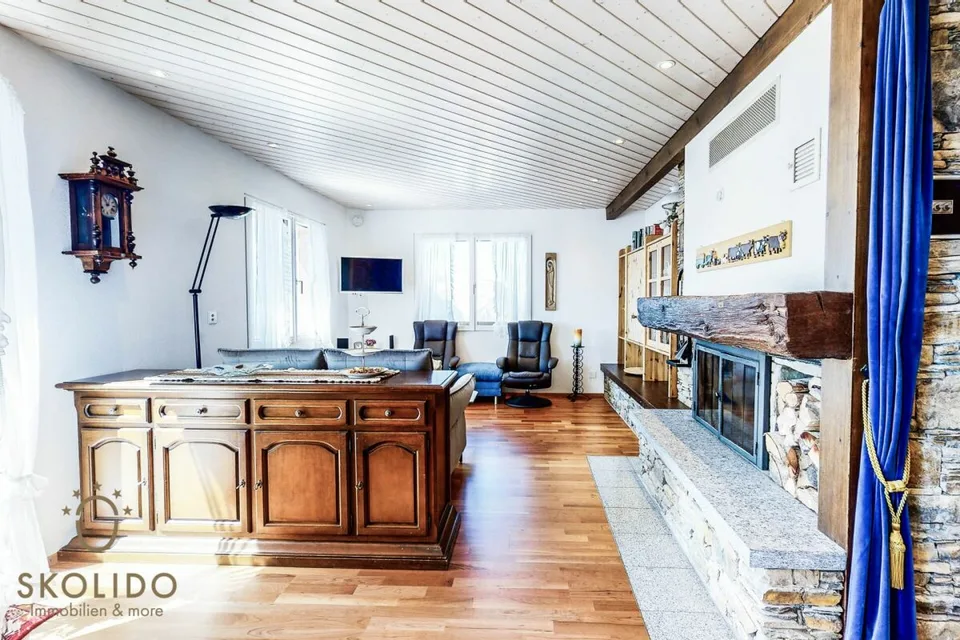 Gepflegtes und modernisiertes Chalet mit Einliegerwohnung und Traumausblick – Foto 6 von 30