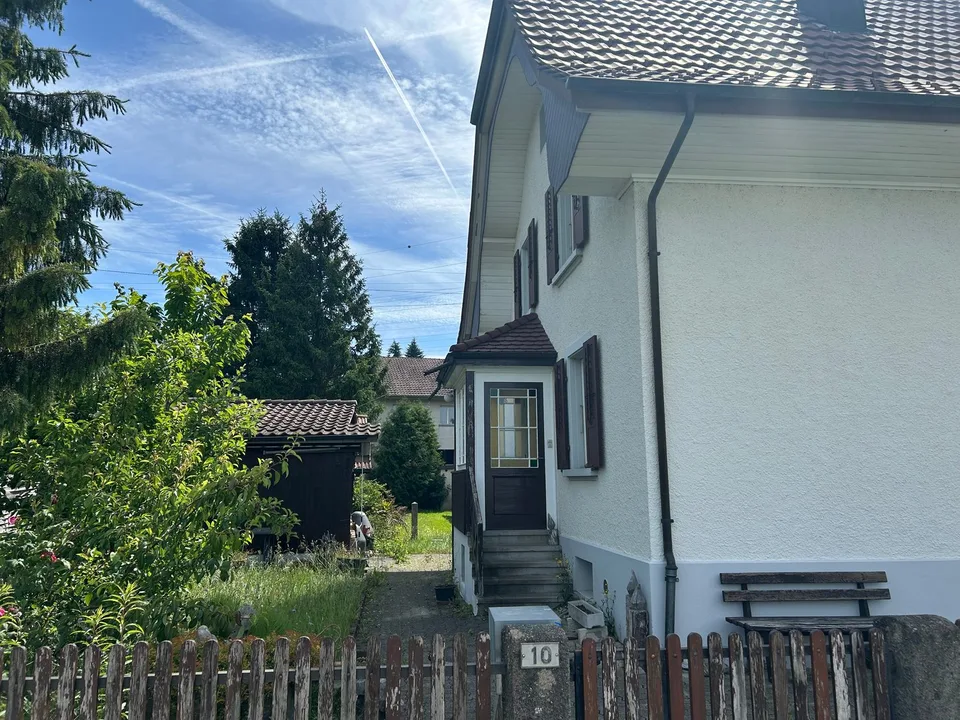 RESERVIERT - Charmantes 5.5-Zimmer-Einfamilienhaus in Oftringen