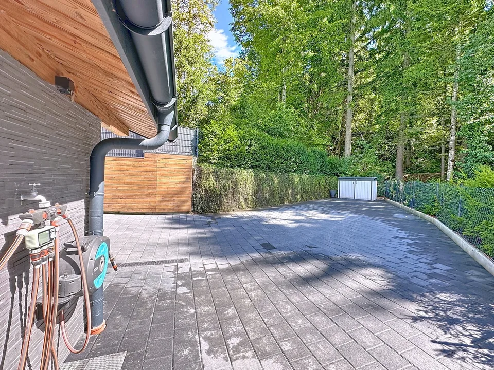 Chalet di 5,5 locali con vista panoramica e calma assoluta