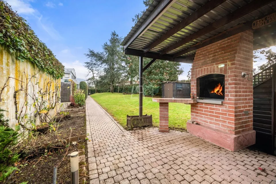 Superbe villa de plain pied avec appartement indépendant - Chernex