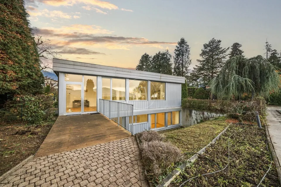 Superbe villa de plain pied avec appartement indépendant - Chernex