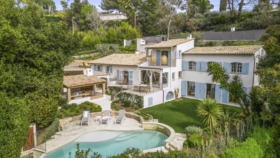 Exceptional Villa near Village - Mougins
