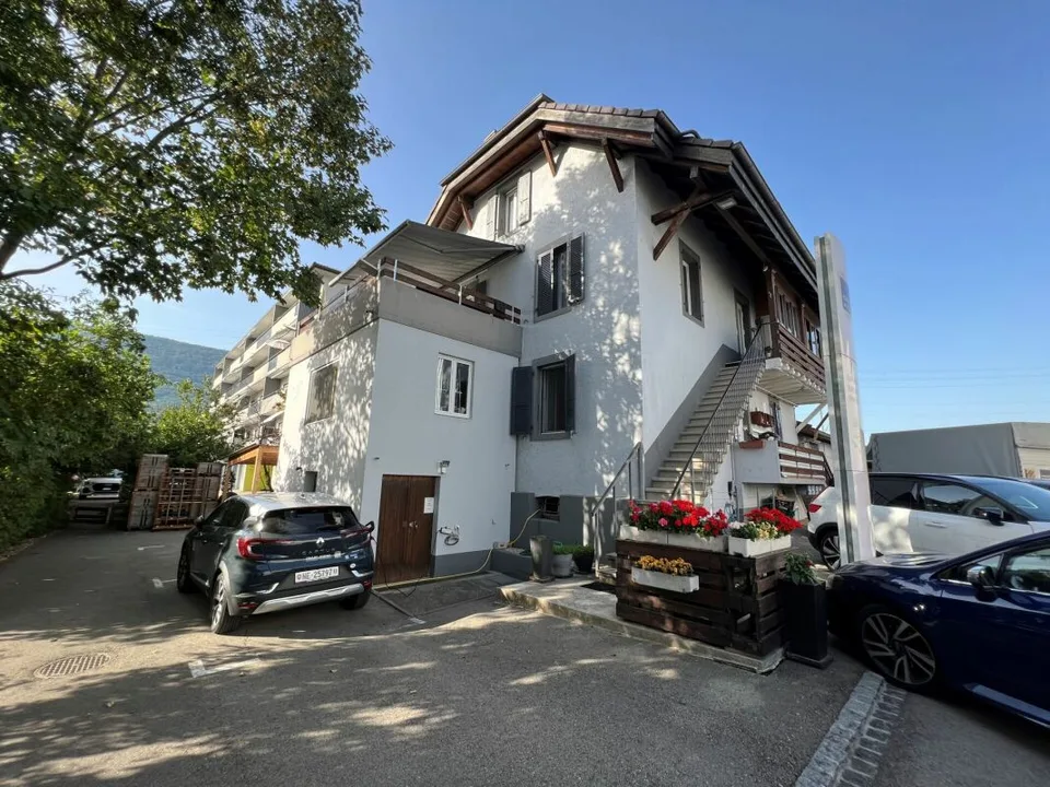 Saint-Blaise - Grande officina con uffici e showroom annessi a una casa di 2 unità abitative – foto 18 di 18