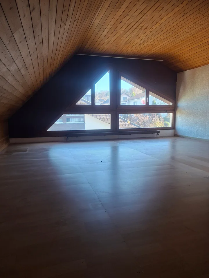 Una casa con carattere, opportunità di sviluppo e prospettive future eccellenti – foto 6 di 8