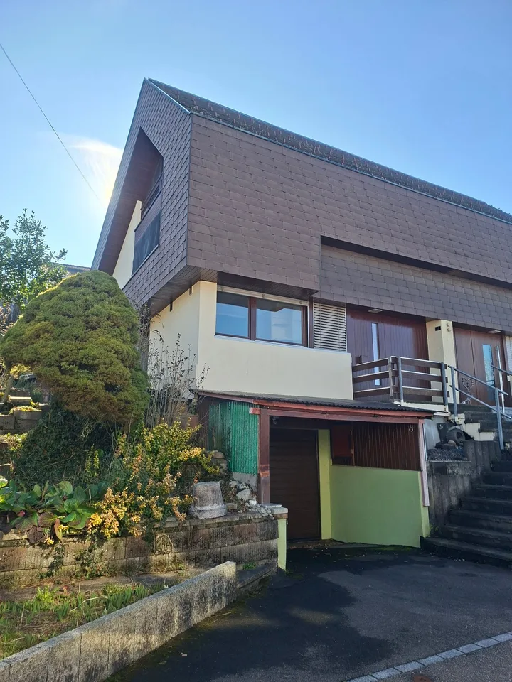 Ein Haus mit Charakter, Entwicklungsmöglichkeiten und hervorragender Zukunftsperspektive