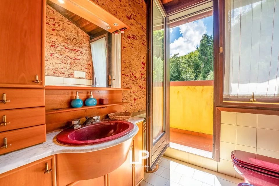 Villa Lesa – Foto 28 von 30