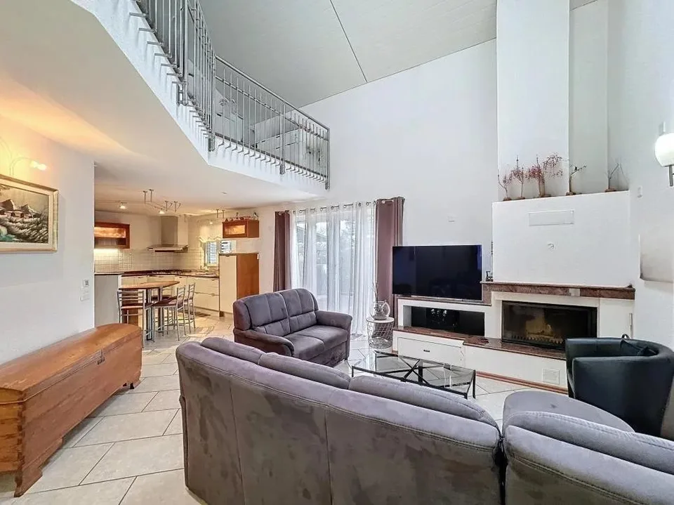 Individual villa, impeccable condition!