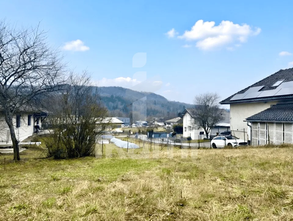 Schönes Grundstück mit Bergblick, 25 Minuten von Genf entfernt