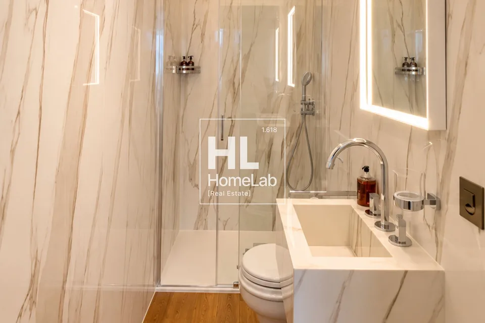 ESCLUSIVO APPARTAMENTO CON CON PISCINA E GIARDINO VISTA LAGO – foto 15 di 22