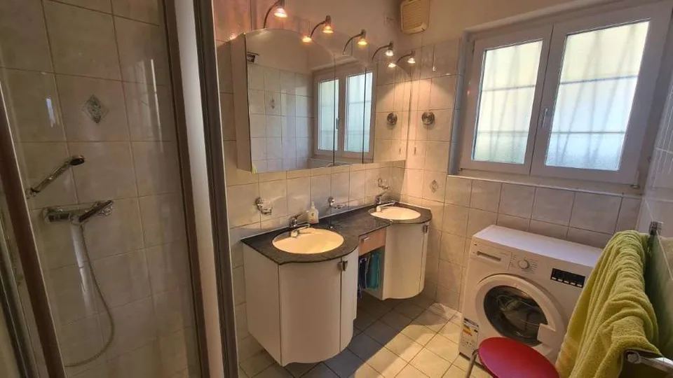 CAPRIASCA LOPAGNO: GRAZIOSA CASA SINGOLA CON GIARDINO – foto 10 di 11