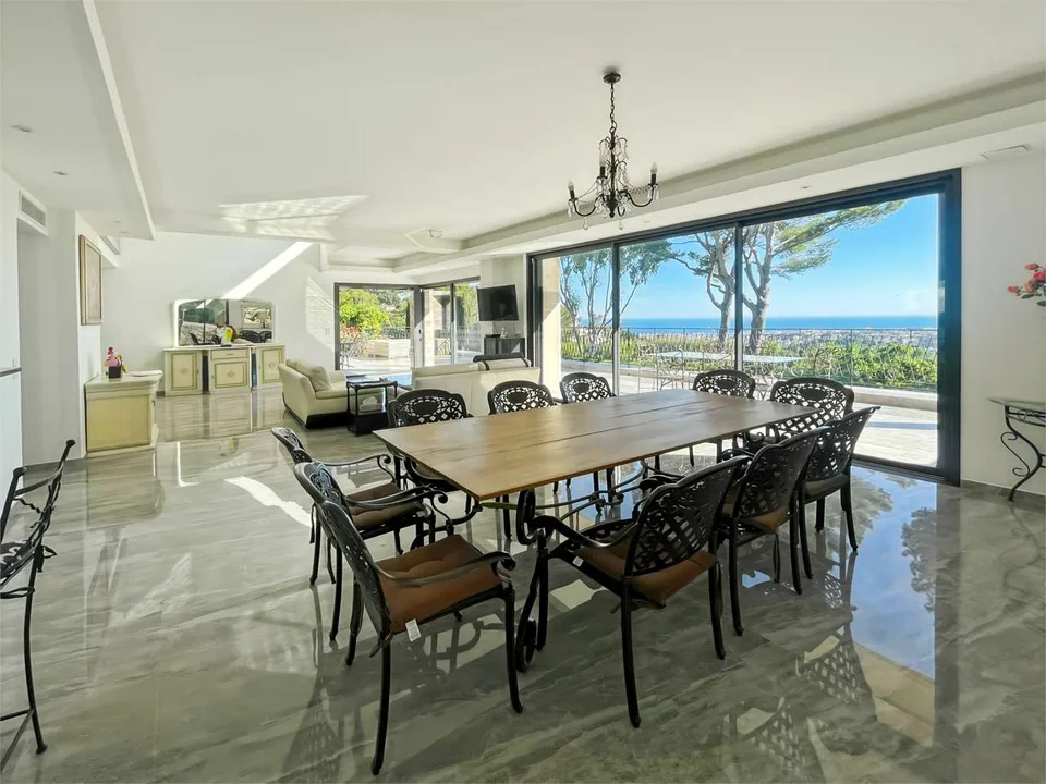 Villa contemporanea vista mare – foto 12 di 13