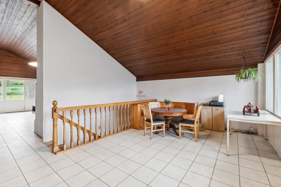 Grosszügige Villa an Toplage mit viel Umschwung!