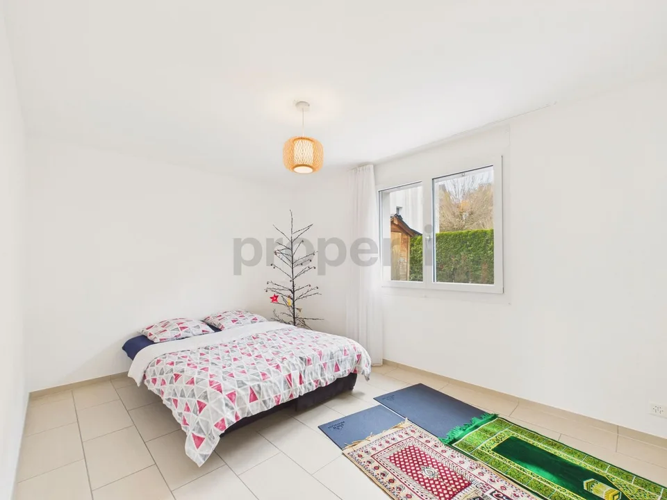 Modern 5.5-room apartment with 290m2 garden in Wetzikon – photo 6 of 13