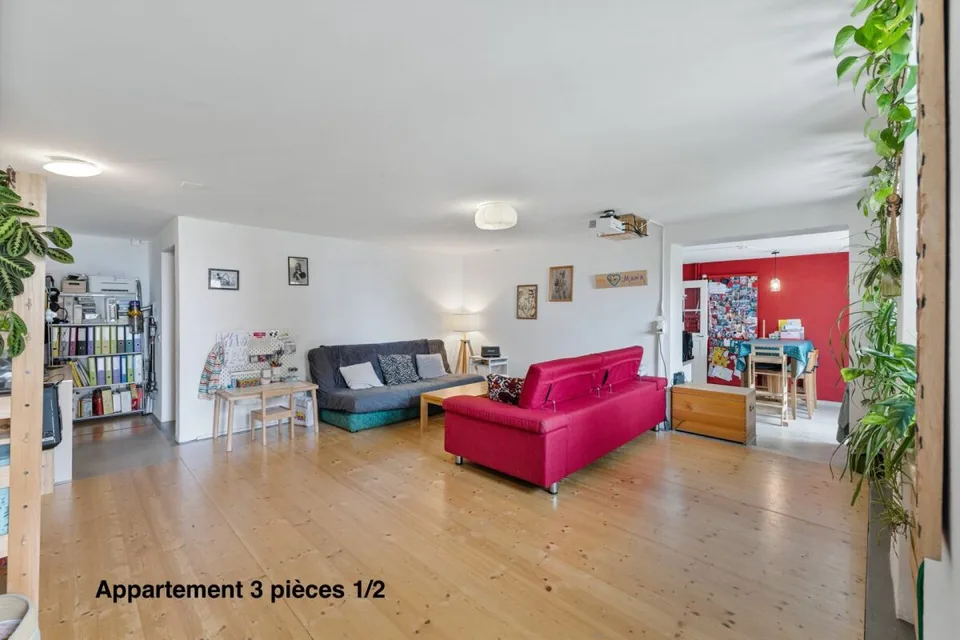 Große Farm von 820 m² mit 3 Wohnungen und 2 teilweise renovierten Scheunen, 8 km von Avenches und 25 km von Neuchâtel und Fribourg entfernt. – Foto 8 von 30
