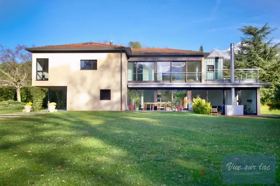 Villa contemporaine, belle parcelle calme et sans vis-à-vis