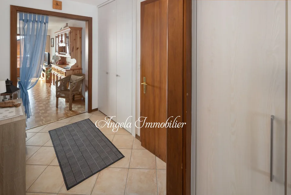 One bedroom flat center Crans - CHF 750'000.- – Foto 6 von 7