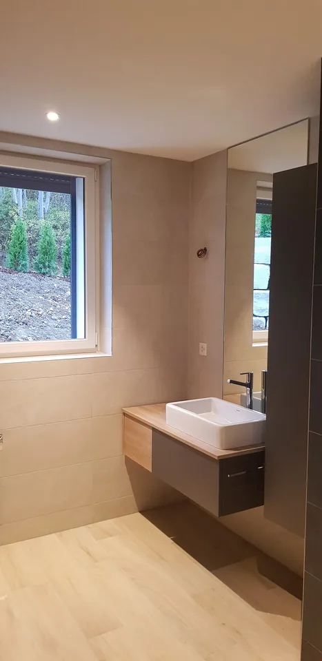 Villa moderna di 6,5 locali con grande deposito – Tramelan – foto 8 di 14