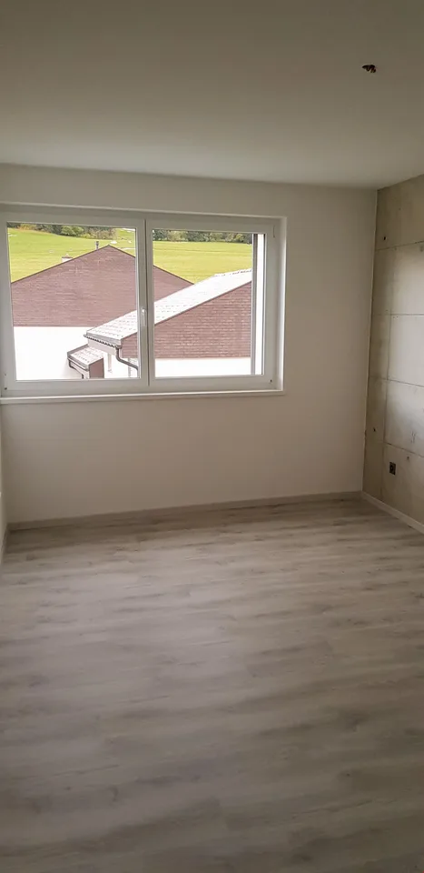 Villa moderna di 6,5 locali con grande deposito – Tramelan – foto 10 di 14