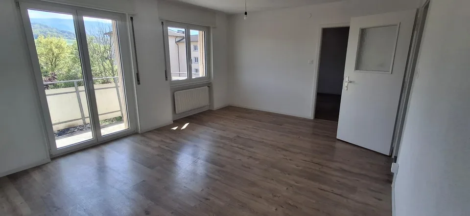 Charmant appartement de 4,5 pièces avec balcon à Delémont