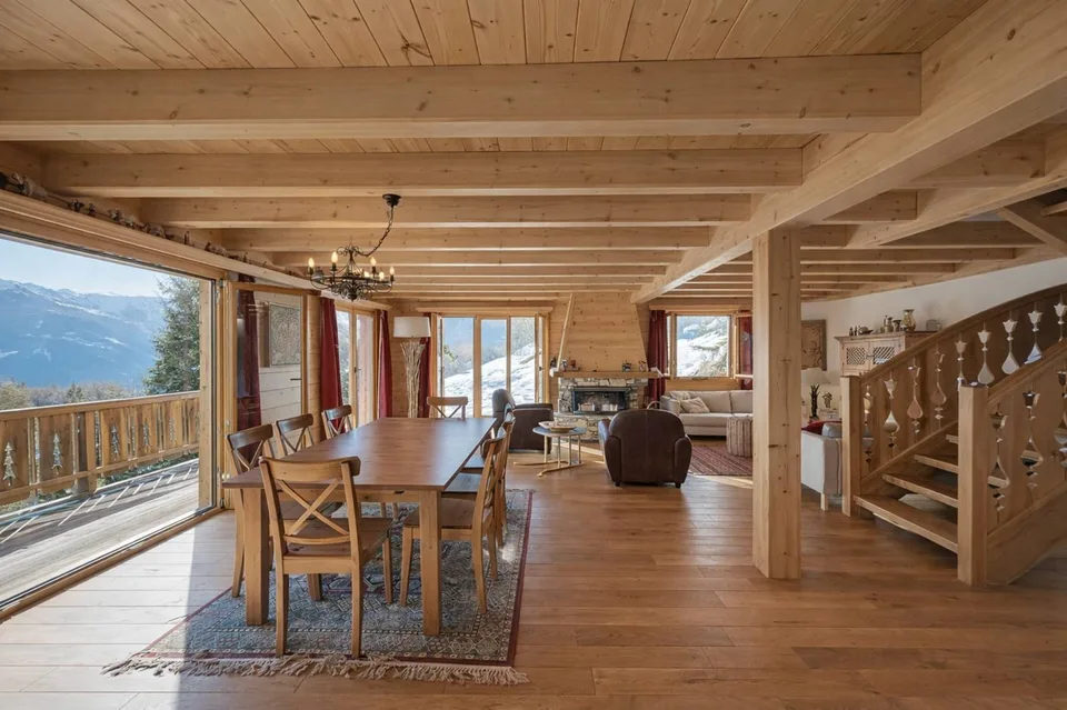 Exclusive Chalet of Exception with Panoramic View